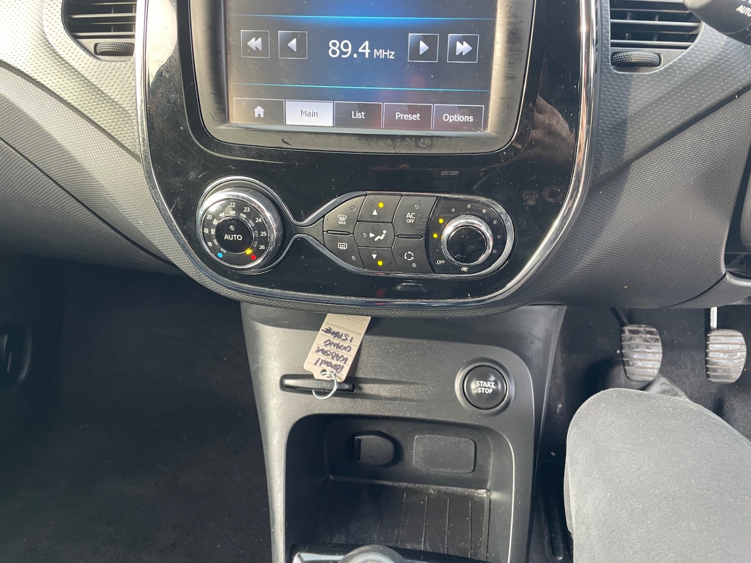 Used Renault Captur 2015 for sale - 77240342: Photo 18