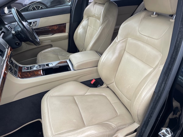 Used Jaguar XF 2014 for sale - 76212230: Photo 12