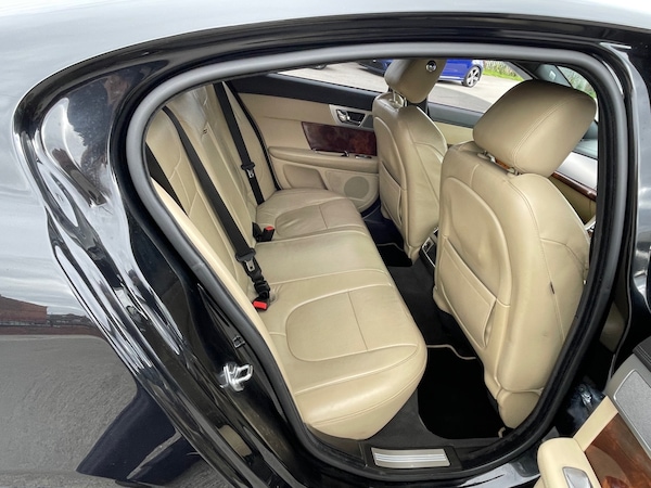 Used Jaguar XF 2014 for sale - 76212230: Photo 14