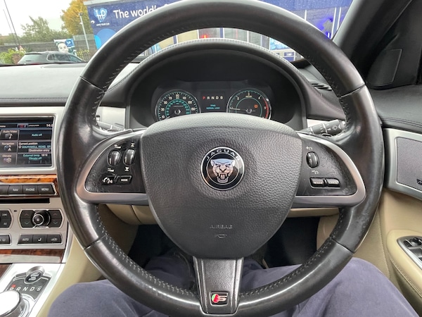 Used Jaguar XF 2014 for sale - 76212230: Photo 24