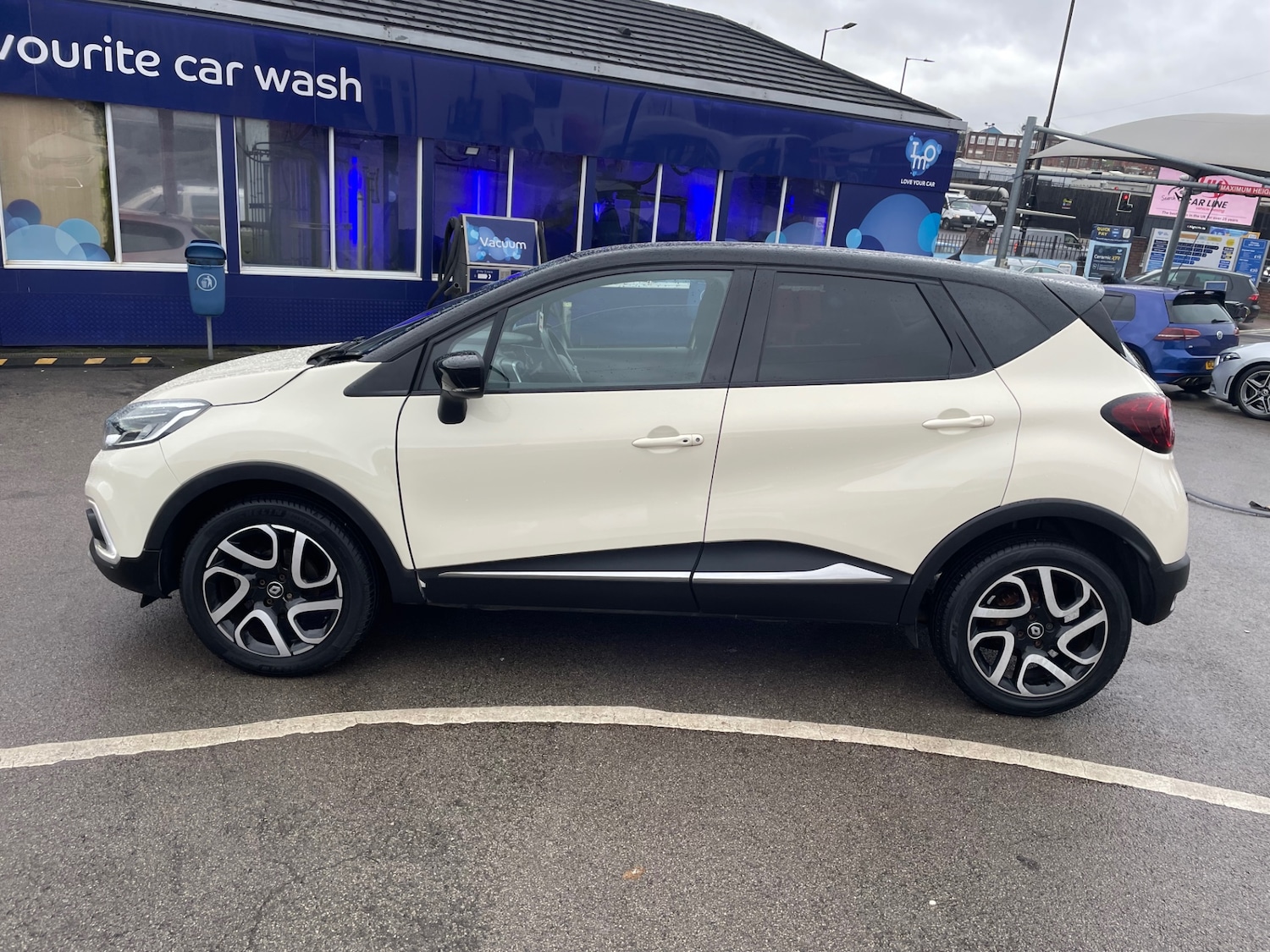 Used Renault Captur 2017 for sale - 77765871: Photo 4