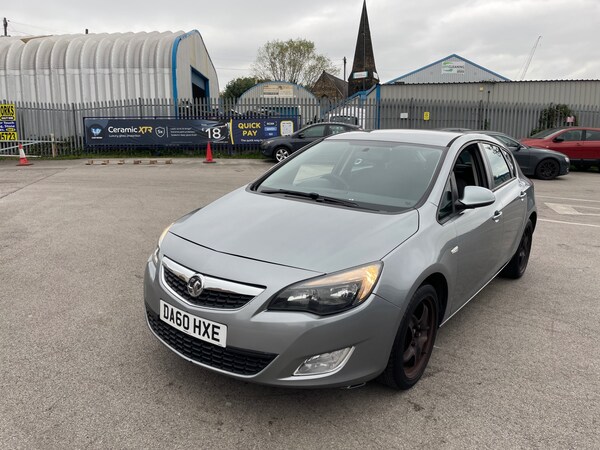 Used Vauxhall Astra 2011 for sale - 76312205: Photo 3