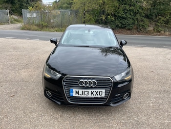 Used Audi A1 2013 for sale - 76162425: Photo 2