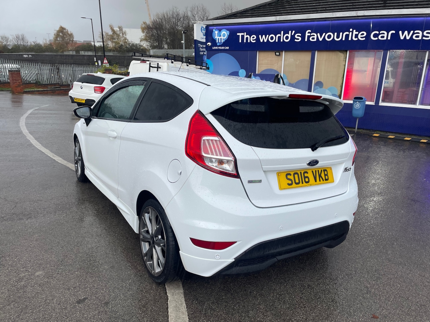 Used Ford Fiesta 2016 for sale - 77097084: Photo 5