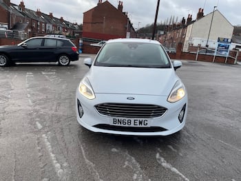 Used Ford Fiesta 2018 for sale - 79828511: Photo