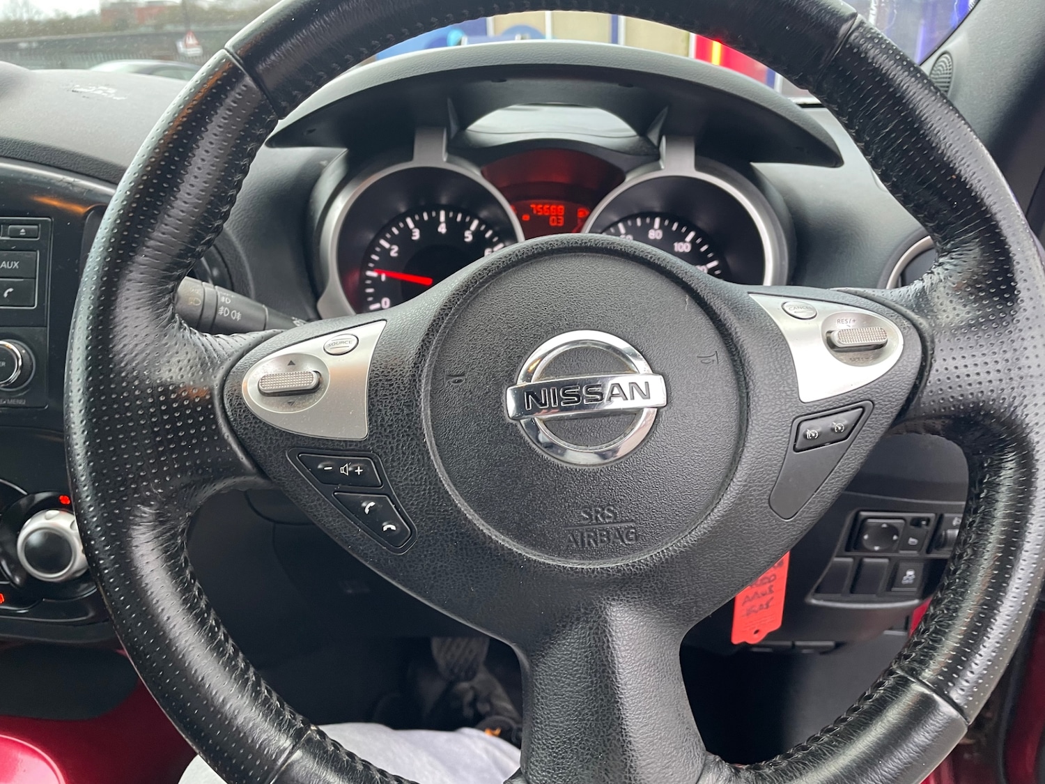 Used Nissan Juke 2011 for sale - 77450830: Photo 14