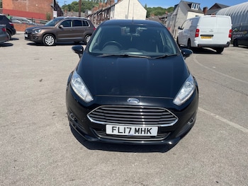 Used Ford Fiesta 2017 for sale - 79010642: Photo