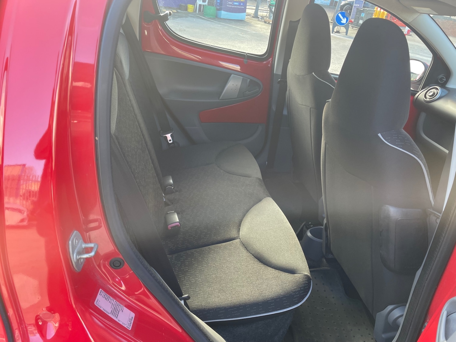 Used Peugeot 107 2009 for sale - 76922402: Photo 12