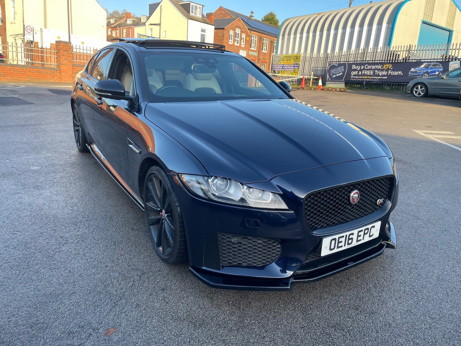 Used Jaguar XF 2016 for sale - 77556902: Photo 1