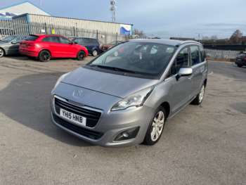 Used Peugeot 5008 2015 for sale - 75079930: Photo