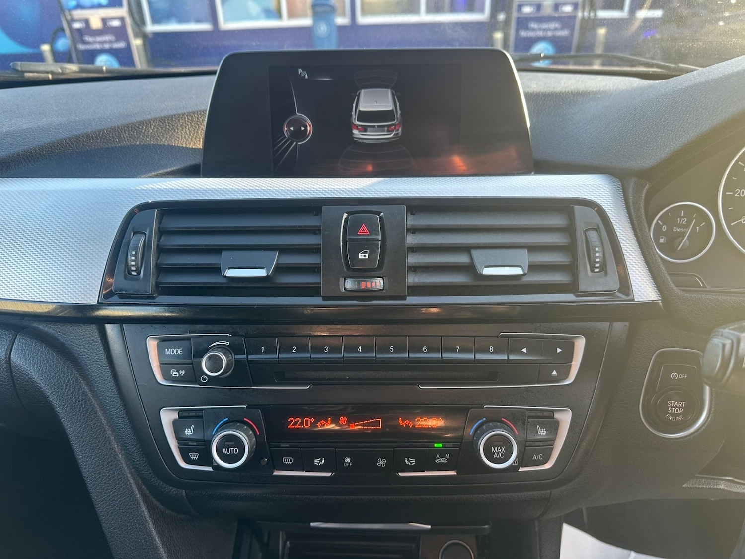 Used BMW 3 Series 2015 for sale - 77938543: Photo 11