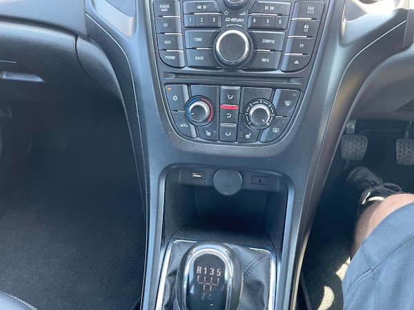 Used Vauxhall Astra 2015 for sale - 76236432: Photo 17
