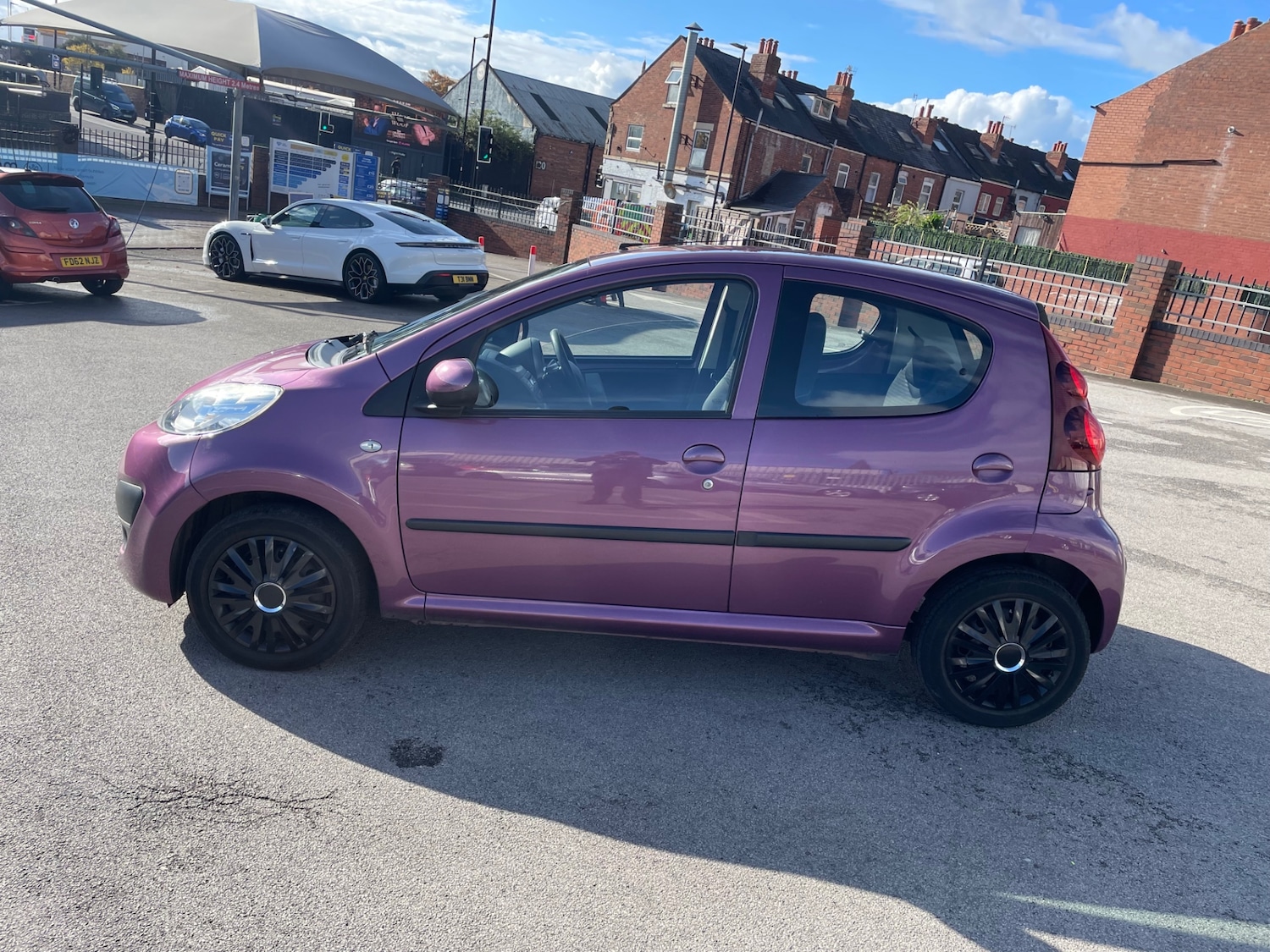 Used Peugeot 107 2012 for sale - 76510295: Photo 4