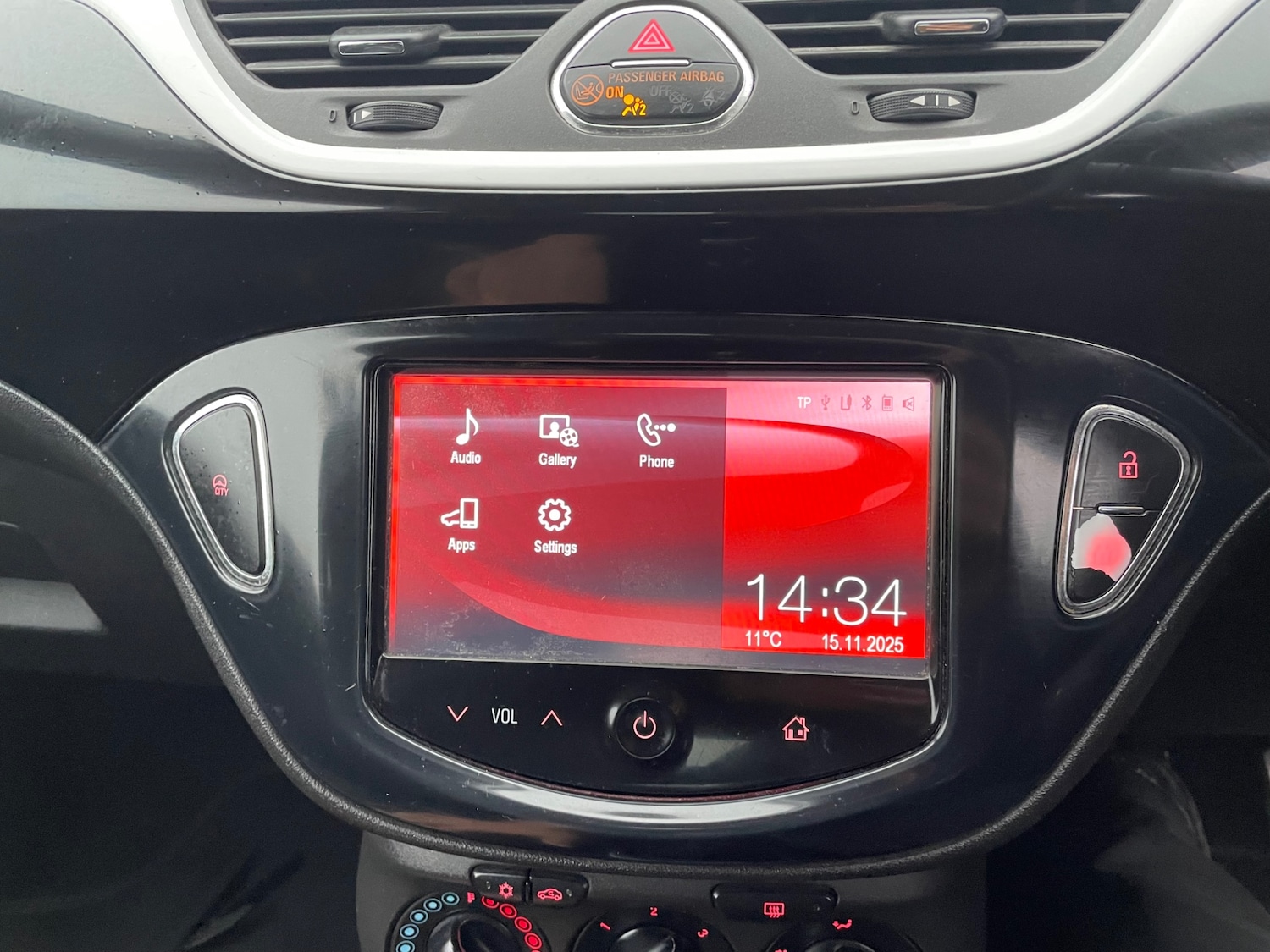 Used Vauxhall Corsa 2015 for sale - 77047898: Photo 17