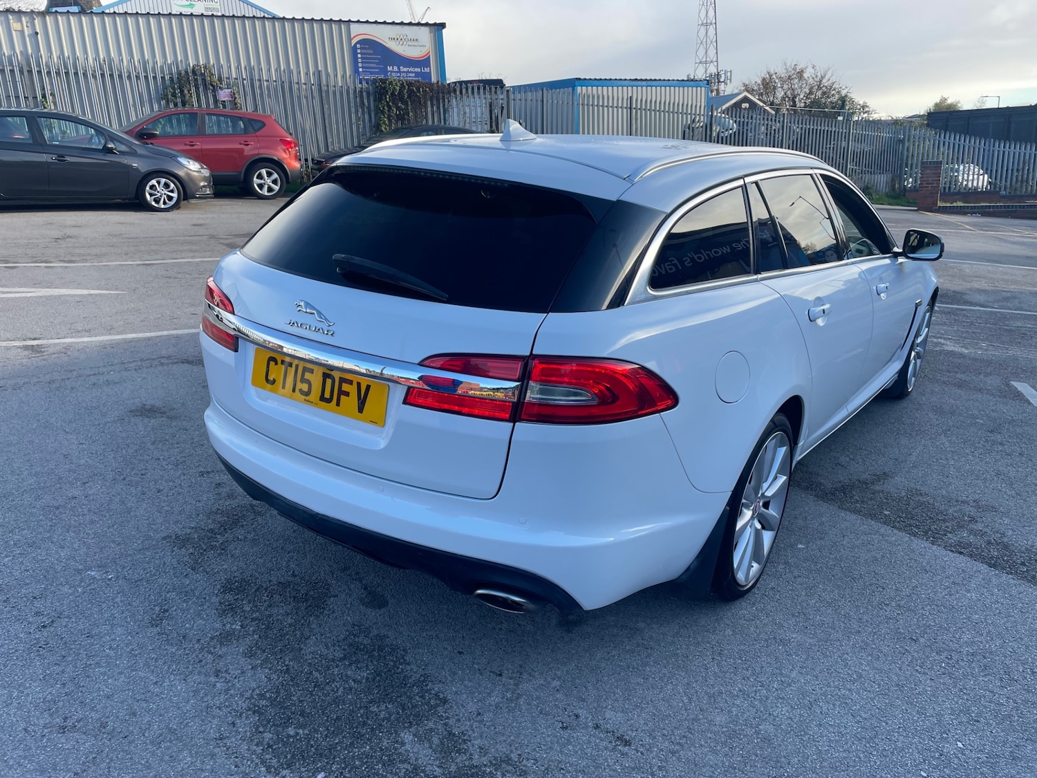 Used Jaguar XF 2015 for sale - 77078079: Photo 8