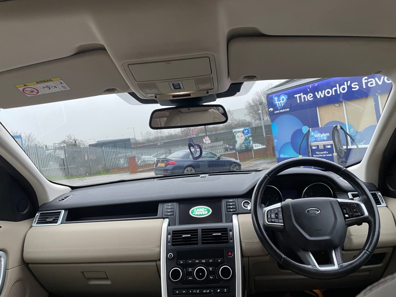 Used Land Rover Discovery Sport 2015 for sale - 78028977: Photo 13