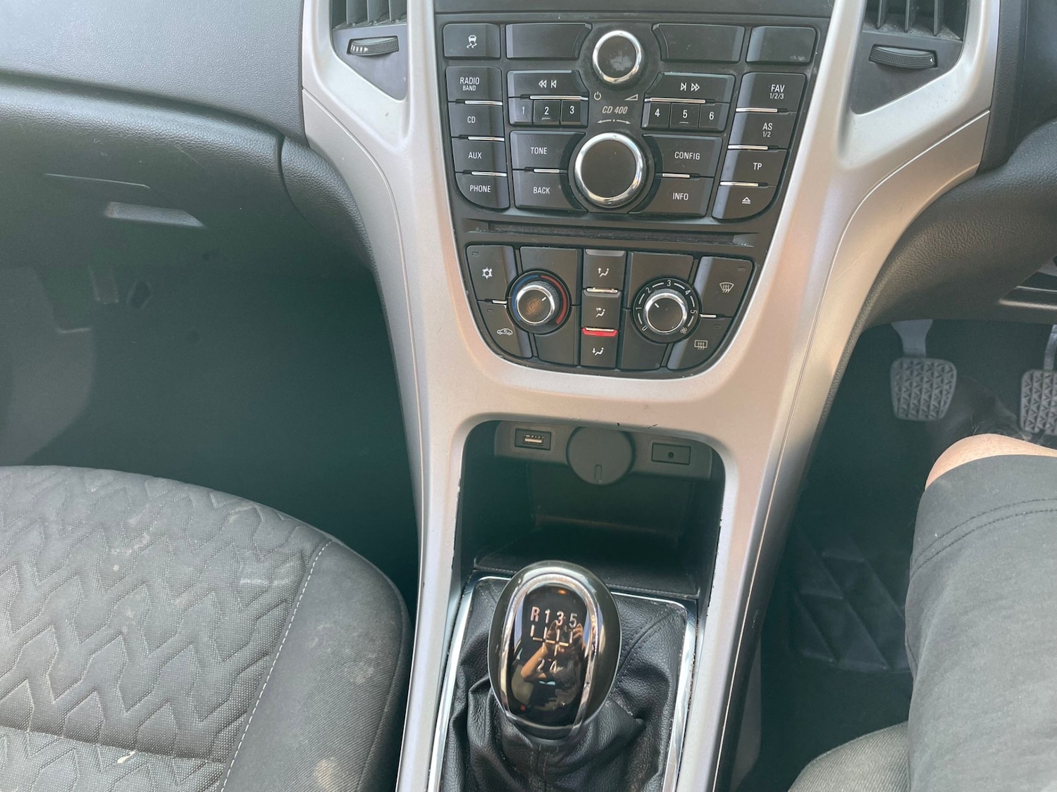 Used Vauxhall Astra 2013 for sale - 76430667: Photo 15