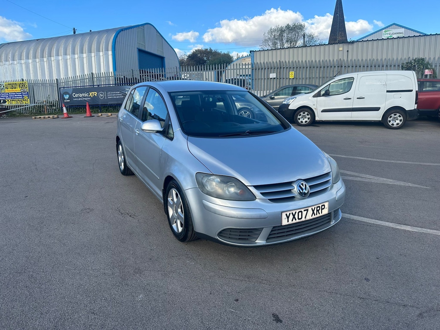 Used Volkswagen Golf Plus 2007 for sale - 76367028: Photo 1