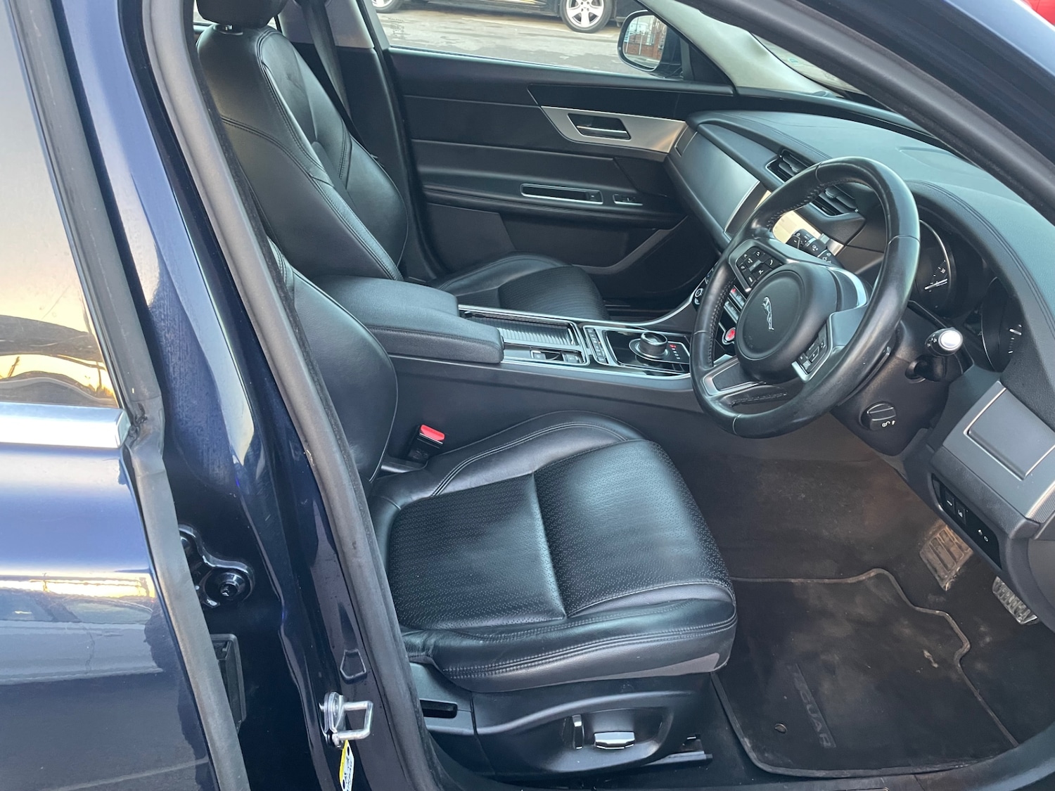 Used Jaguar XF 2019 for sale - 78183097: Photo 15