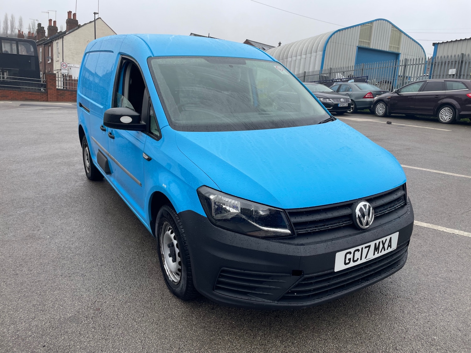 Used Volkswagen Caddy Maxi 2017 for sale - 77609671: Photo 1