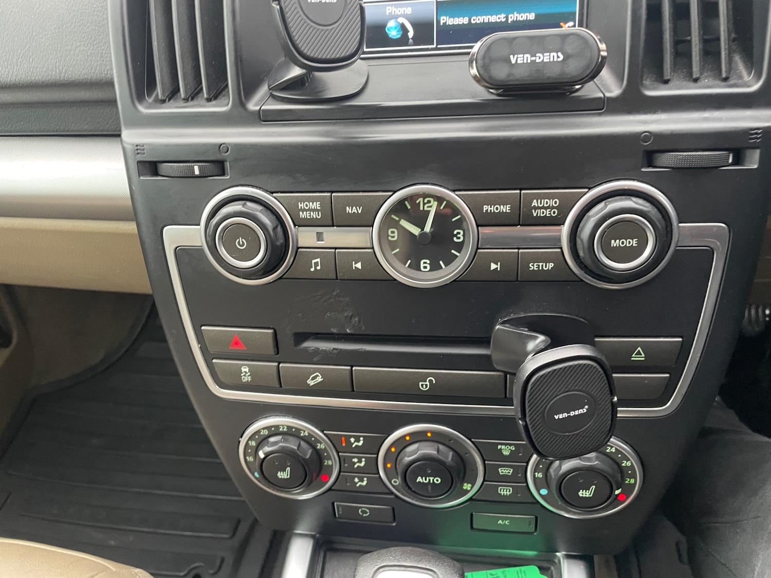 Used Land Rover Freelander 2014 for sale - 77139312: Photo 18