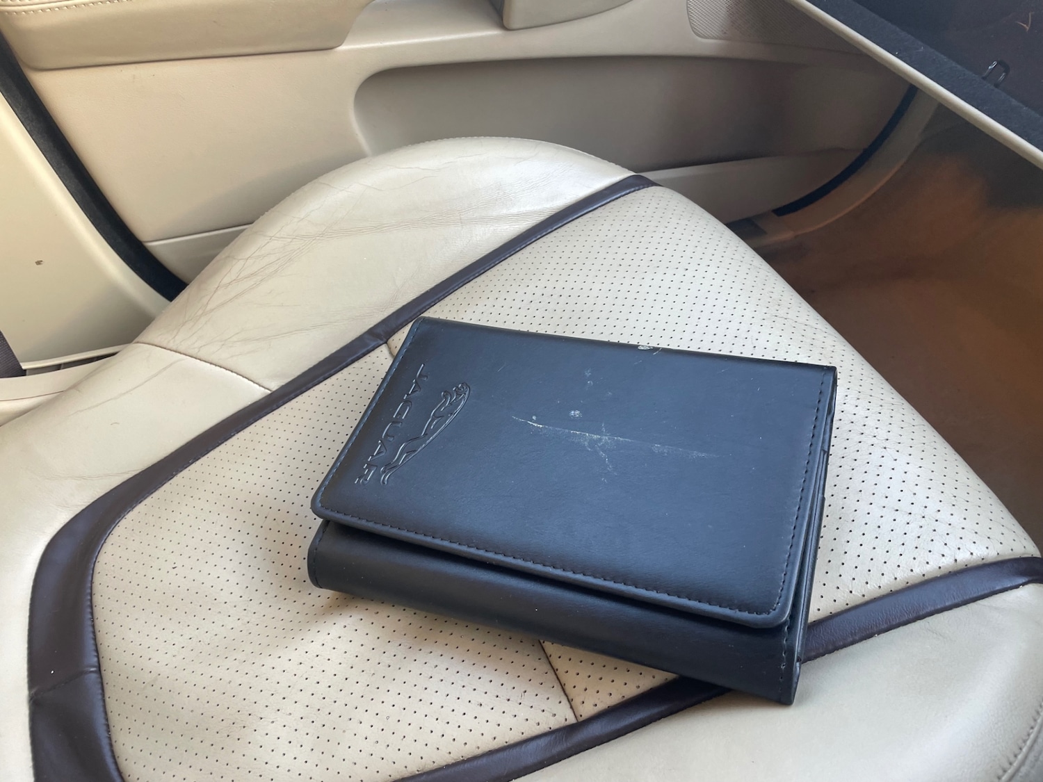 Used Jaguar XF 2015 for sale - 77006285: Photo 21