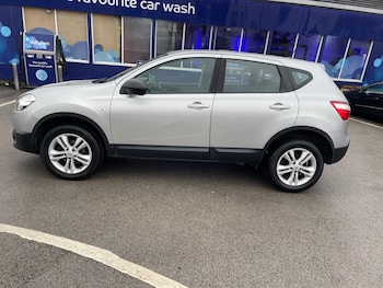 Used Nissan Qashqai 2013 for sale - 79371715: Photo