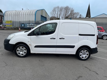 Used Peugeot Partner 2018 for sale - 75599145: Photo