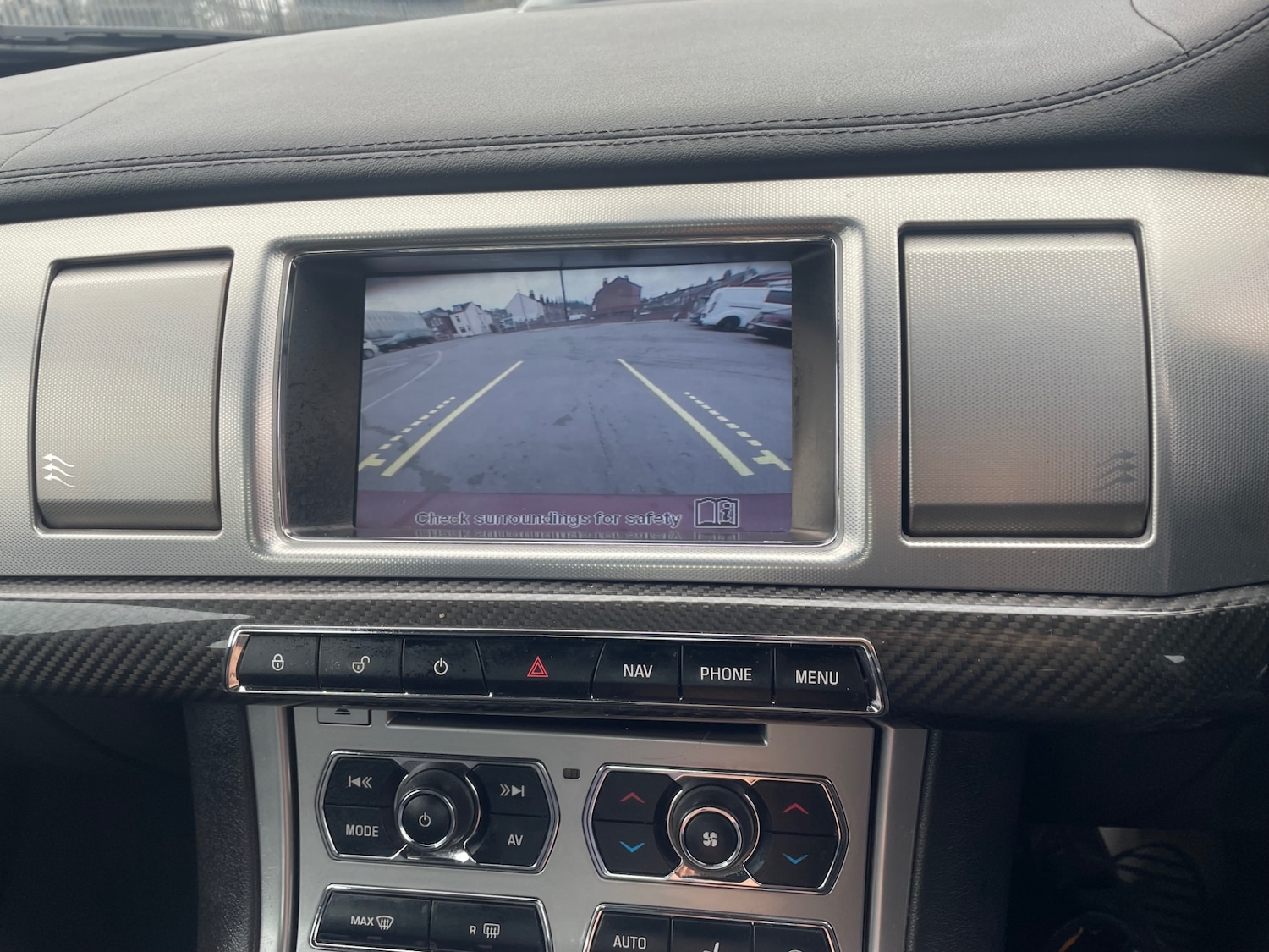 Used Jaguar XF 2011 for sale - 77822722: Photo 20