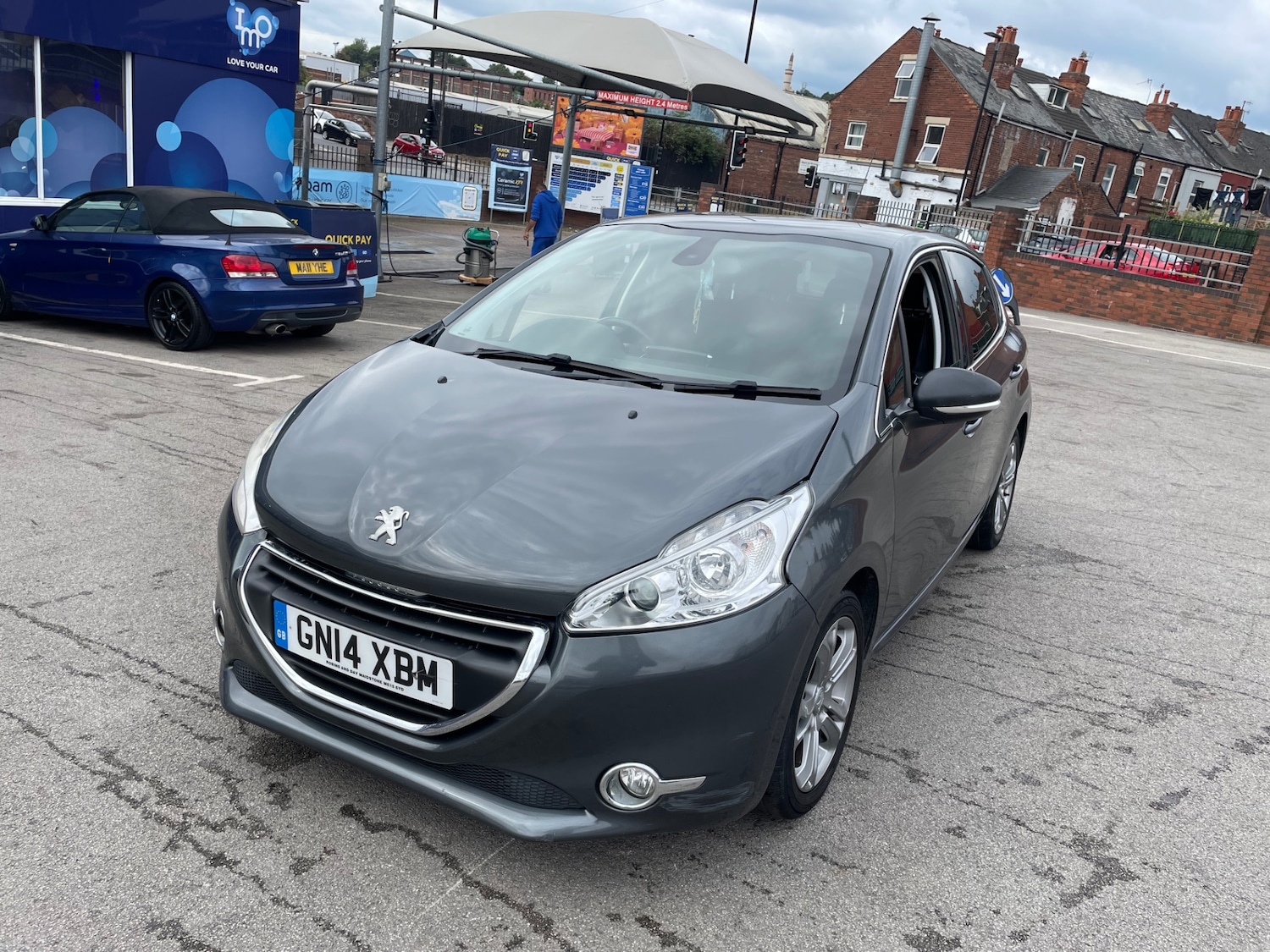 Used Peugeot 208 2014 for sale - 76430620: Photo 3