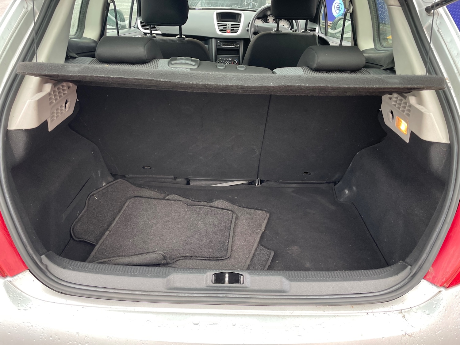 Used Peugeot 207 2010 for sale - 76911386: Photo 9