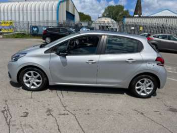 Used Peugeot 208 2018 for sale - 75443572: Photo