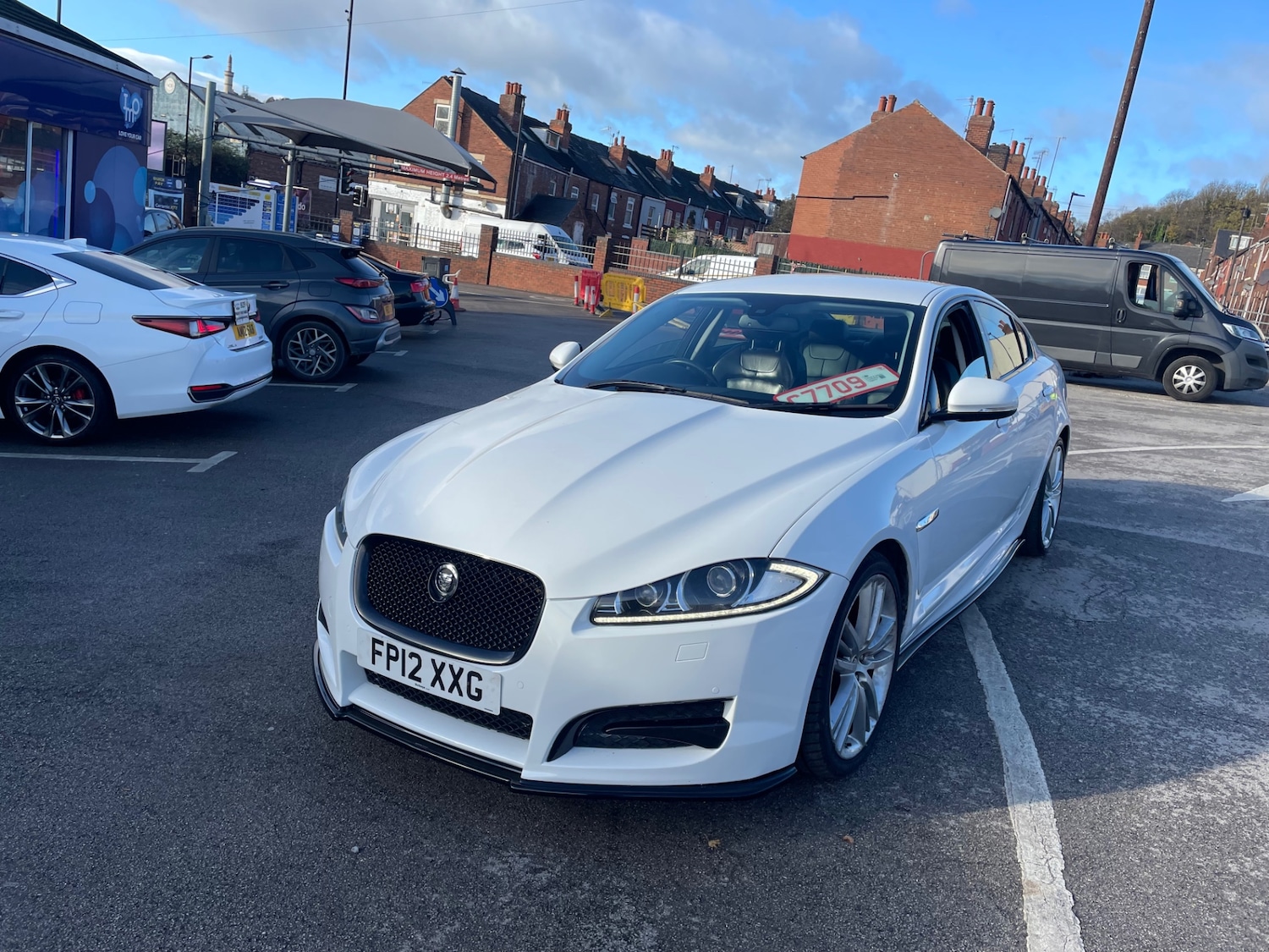 Used Jaguar XF 2012 for sale - 77409826: Photo 3