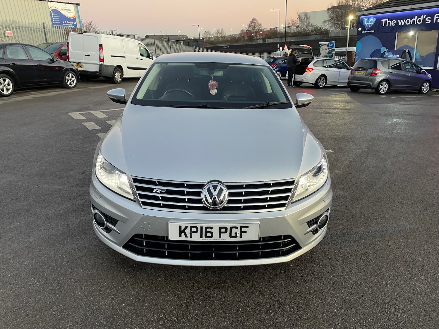 Used Volkswagen CC 2016 for sale - 76368983: Photo 2