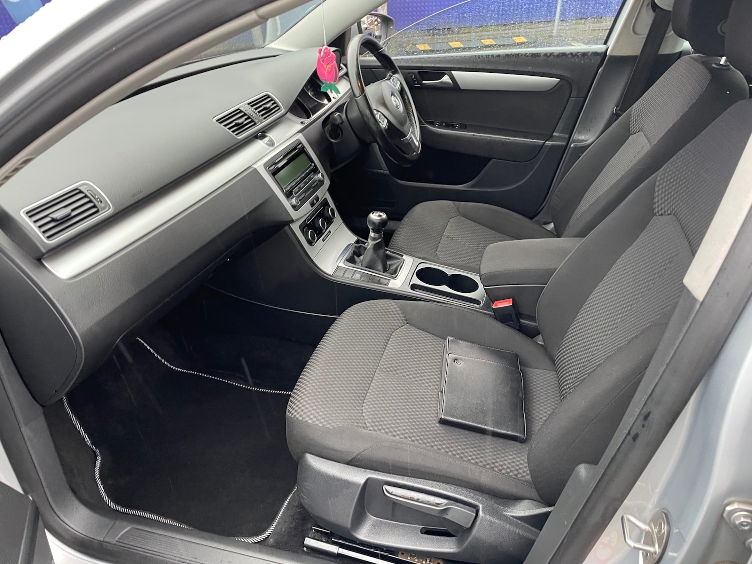 Used Volkswagen Passat 2011 for sale - 77644073: Photo 11