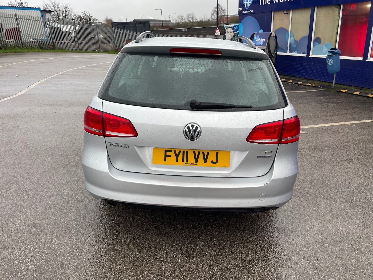 Used Volkswagen Passat 2011 for sale - 77644073: Photo 6