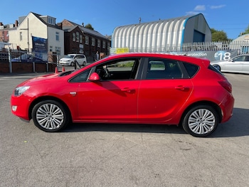 Used Vauxhall Astra 2013 for sale - 76583088: Photo