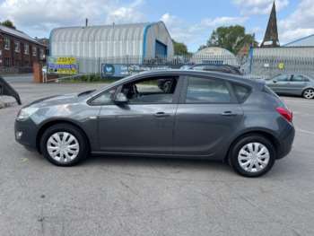 Used Vauxhall Astra 2010 for sale - 74953443: Photo