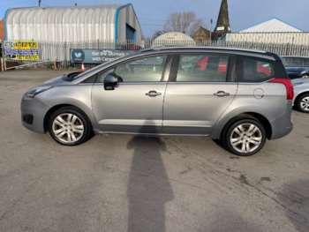 Used Peugeot 5008 2015 for sale - 74906856: Photo