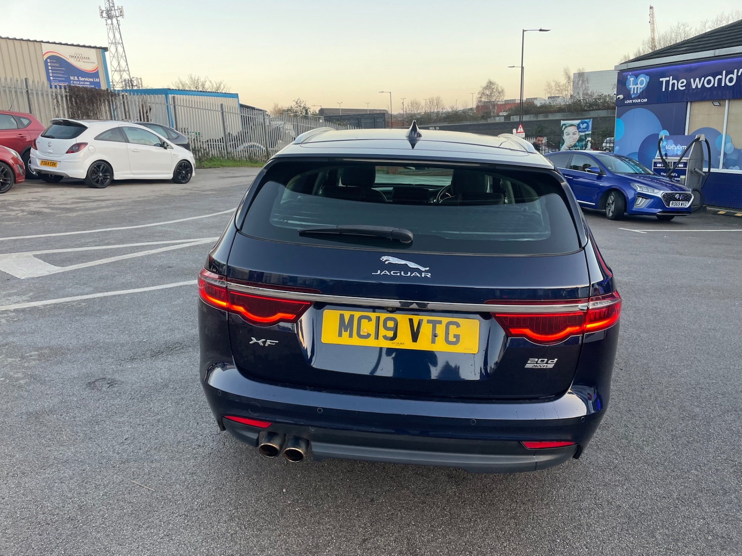 Used Jaguar XF 2019 for sale - 77286778: Photo 7