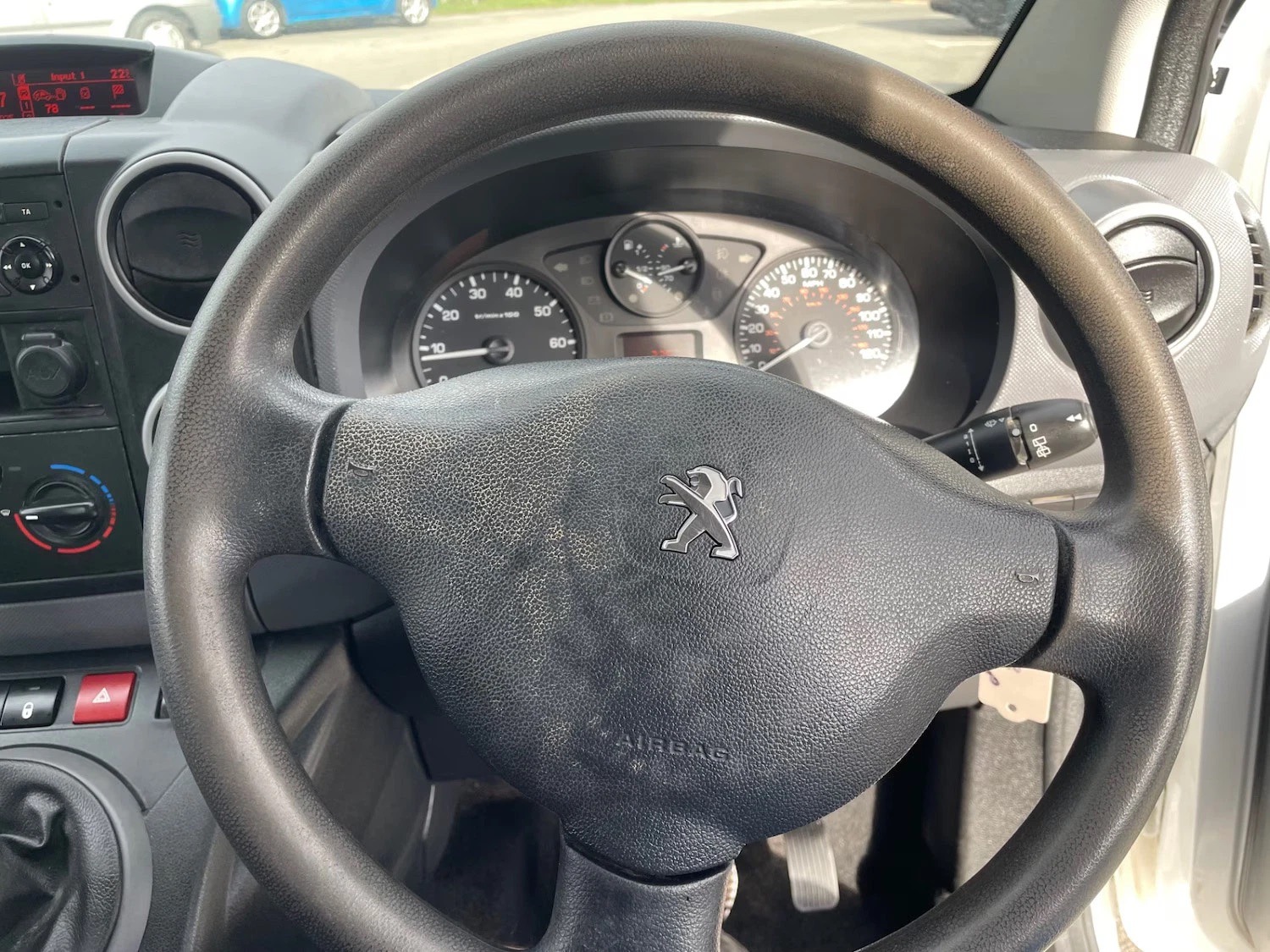 Used Peugeot Partner 2019 for sale - 77715671: Photo 13