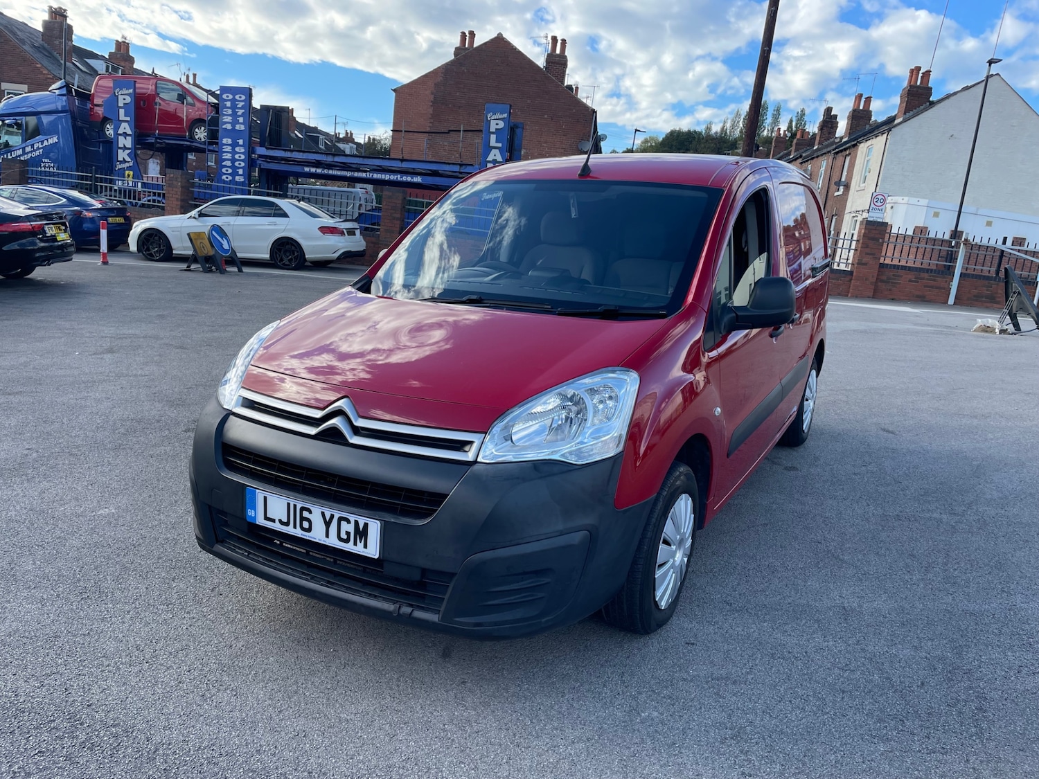 Used Citroen Berlingo 2016 for sale - 76581172: Photo 2