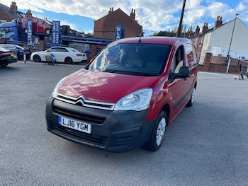 Used Citroen Berlingo 2016 for sale - 76581172: Photo