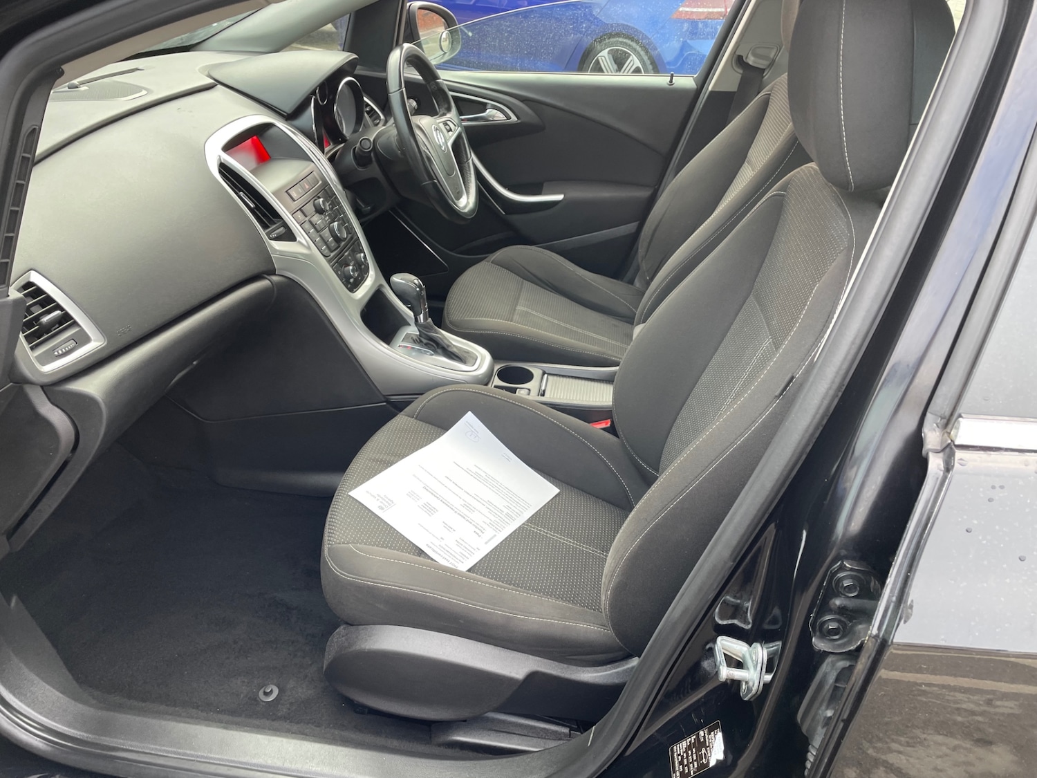 Used Vauxhall Astra 2010 for sale - 77793039: Photo 10