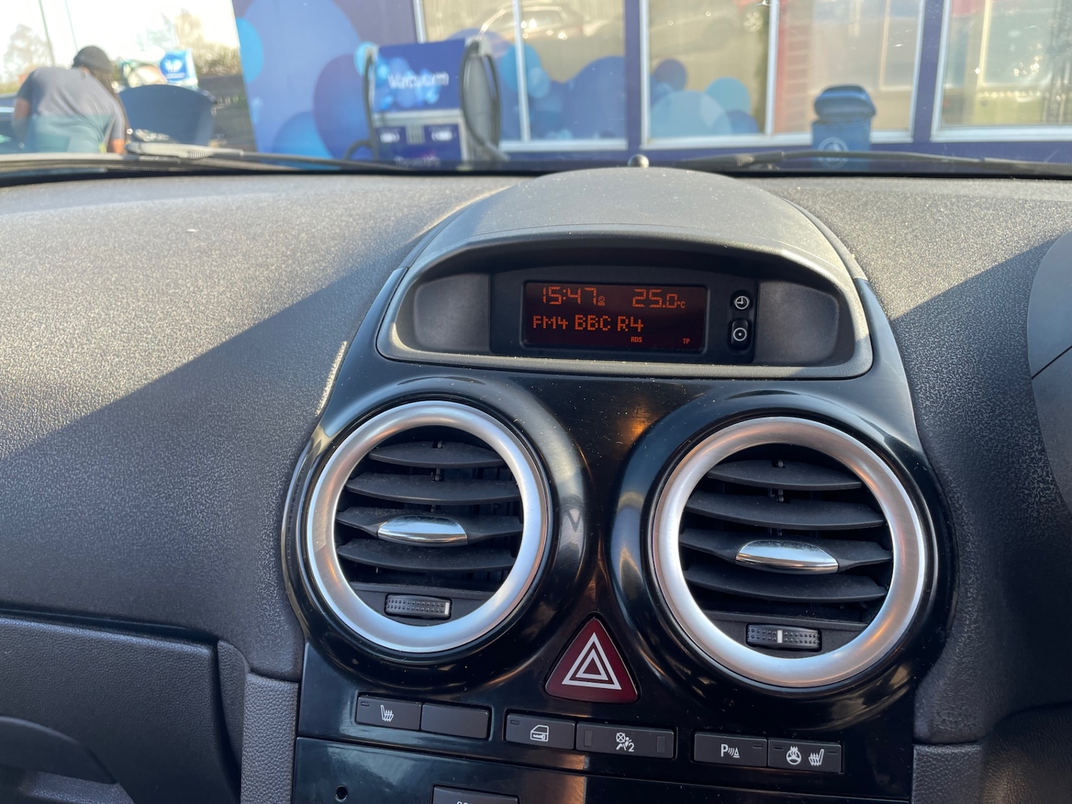 Used Vauxhall Corsa 2013 for sale - 77938530: Photo 15