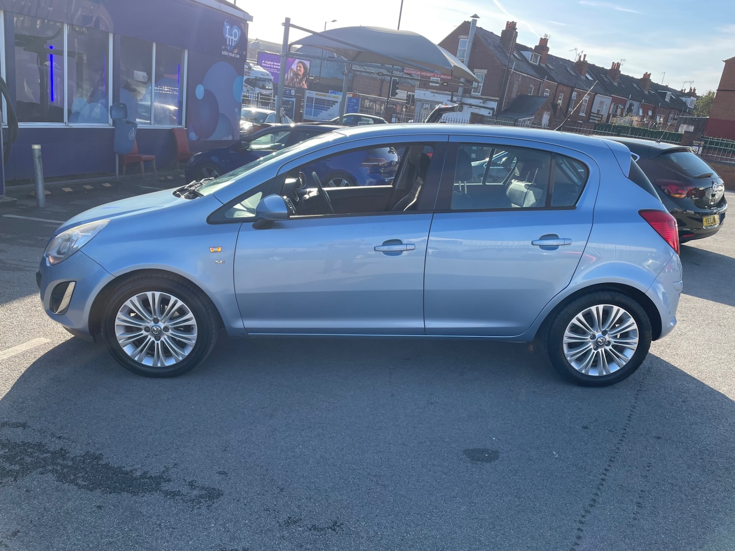Used Vauxhall Corsa 2013 for sale - 77938530: Photo 4