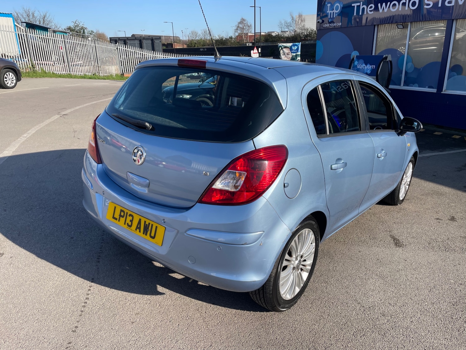Used Vauxhall Corsa 2013 for sale - 77938530: Photo 8