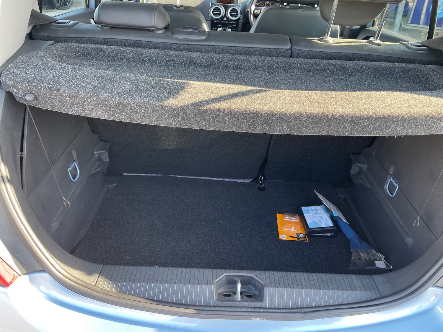 Used Vauxhall Corsa 2013 for sale - 77938530: Photo 9