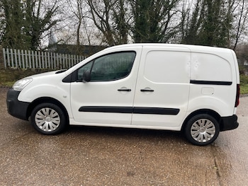 Used Citroen Berlingo 2016 for sale - 79371410: Photo