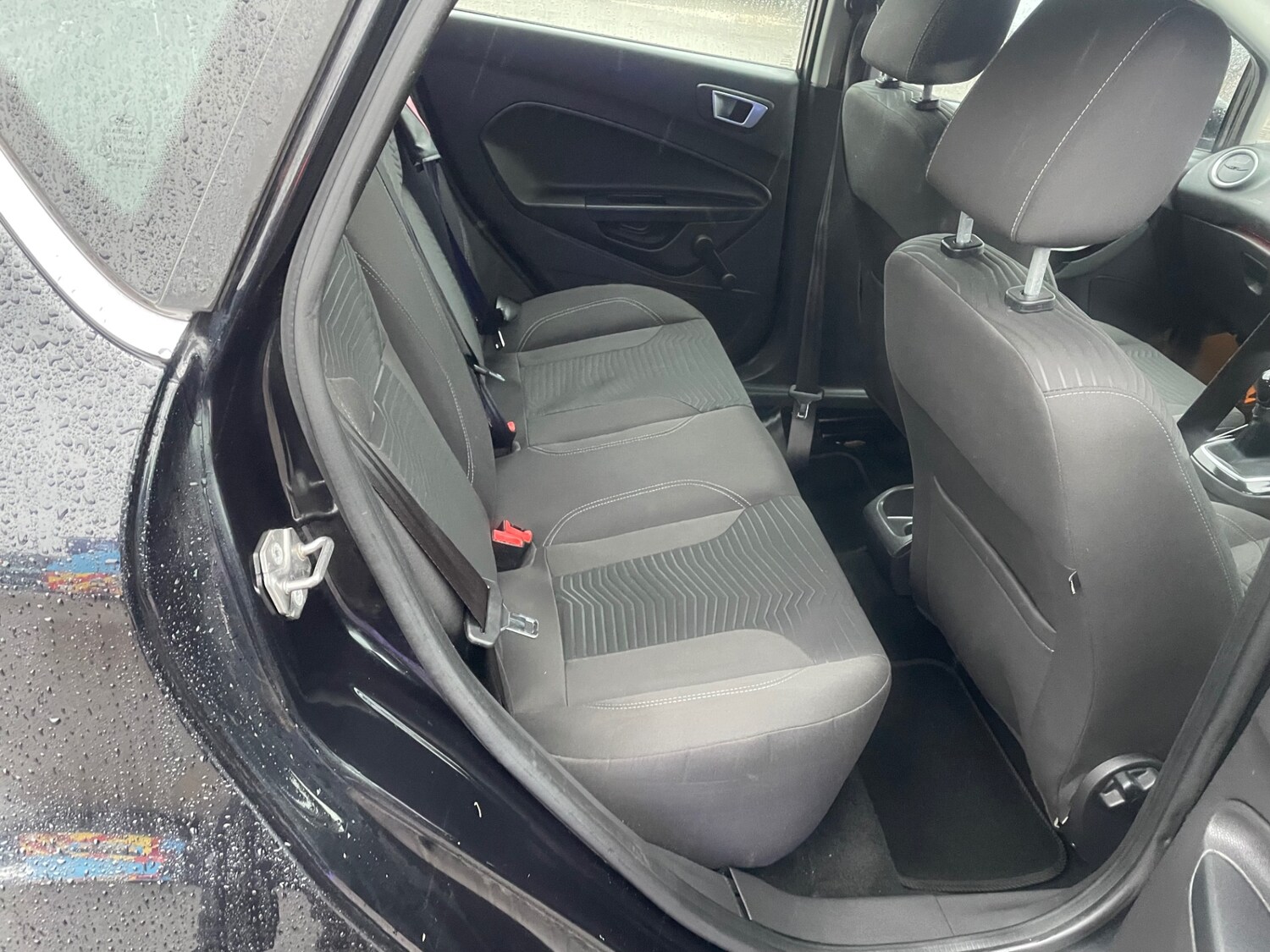 Used Ford Fiesta 2015 for sale - 77681177: Photo 12